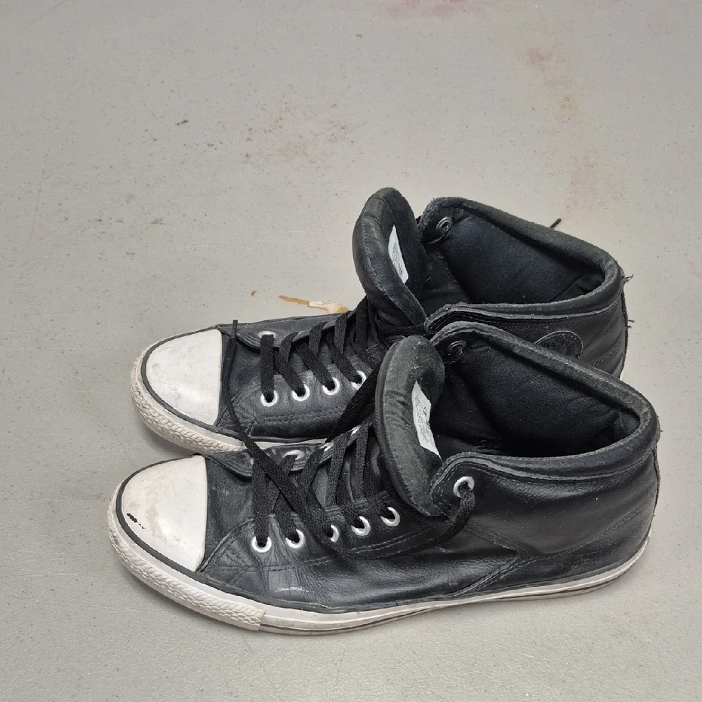 Converse Black and White High-Top Sneakers - Picture 4 of 4